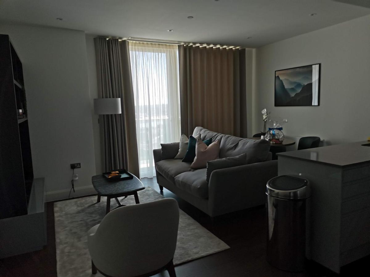 Charles Hope Canary Wharf South Quay Лондон Екстериор снимка