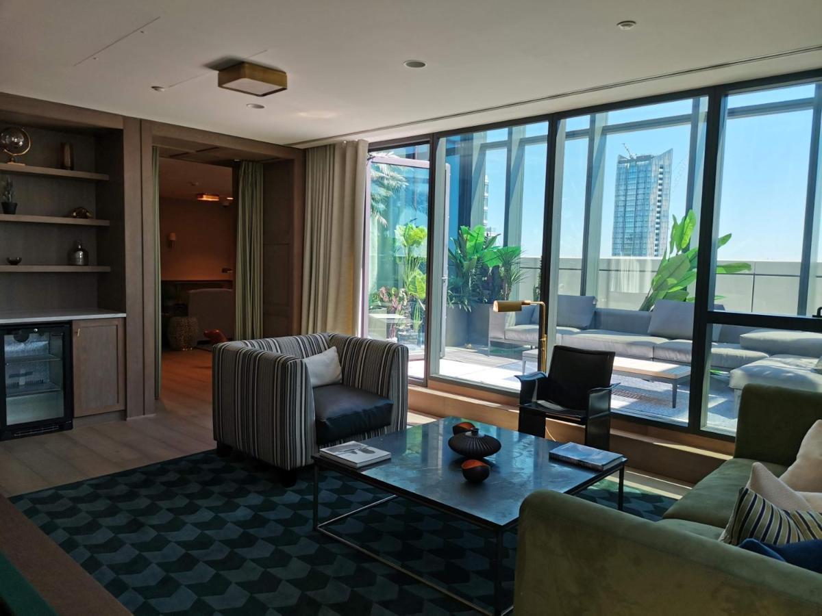 Charles Hope Canary Wharf South Quay Лондон Екстериор снимка
