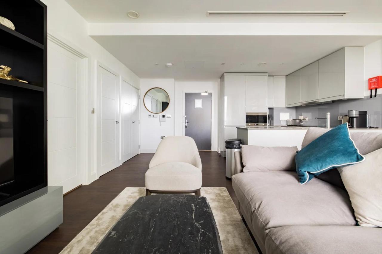 Charles Hope Canary Wharf South Quay Лондон Екстериор снимка